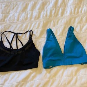 2 Victoria’s Secret sports bras